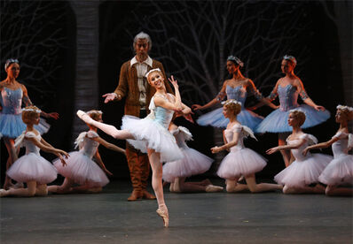 Обворожительный, яркий и энергичный Амур из постановки «Дон Кихот» - балерина Евгения Саварская